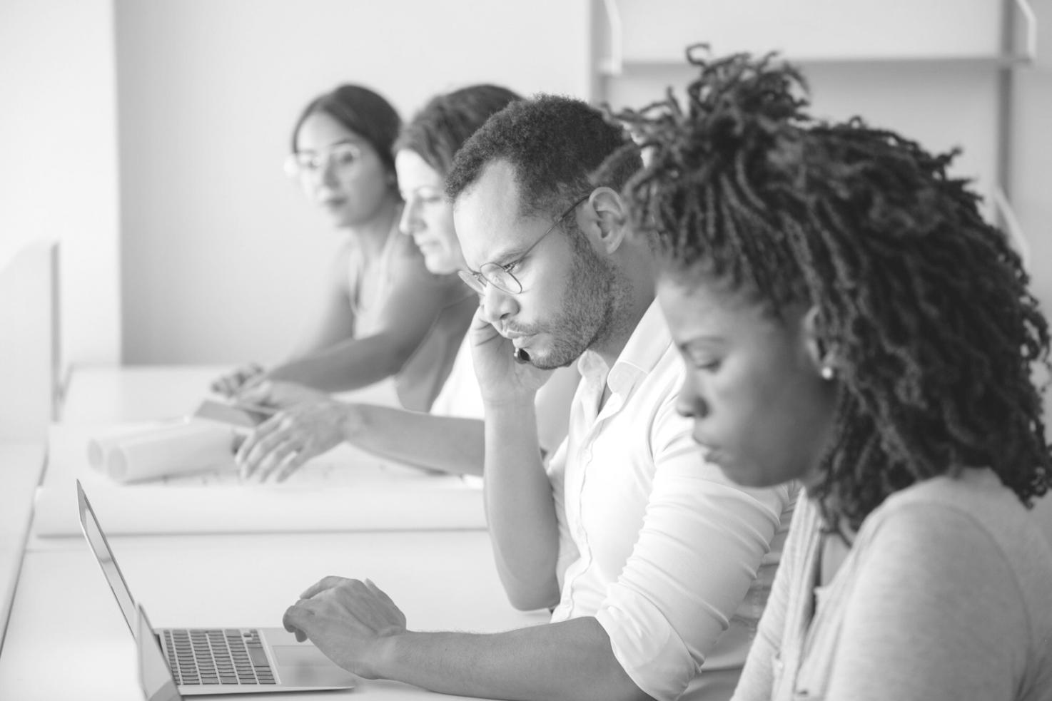 Materiales de apoyo y recursos educativos para el programa de finanzas